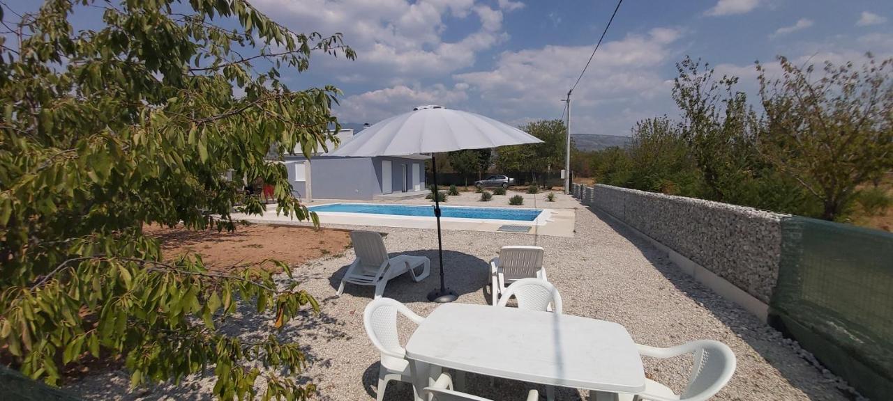 Villa Urban House M & M Mostar Esterno foto